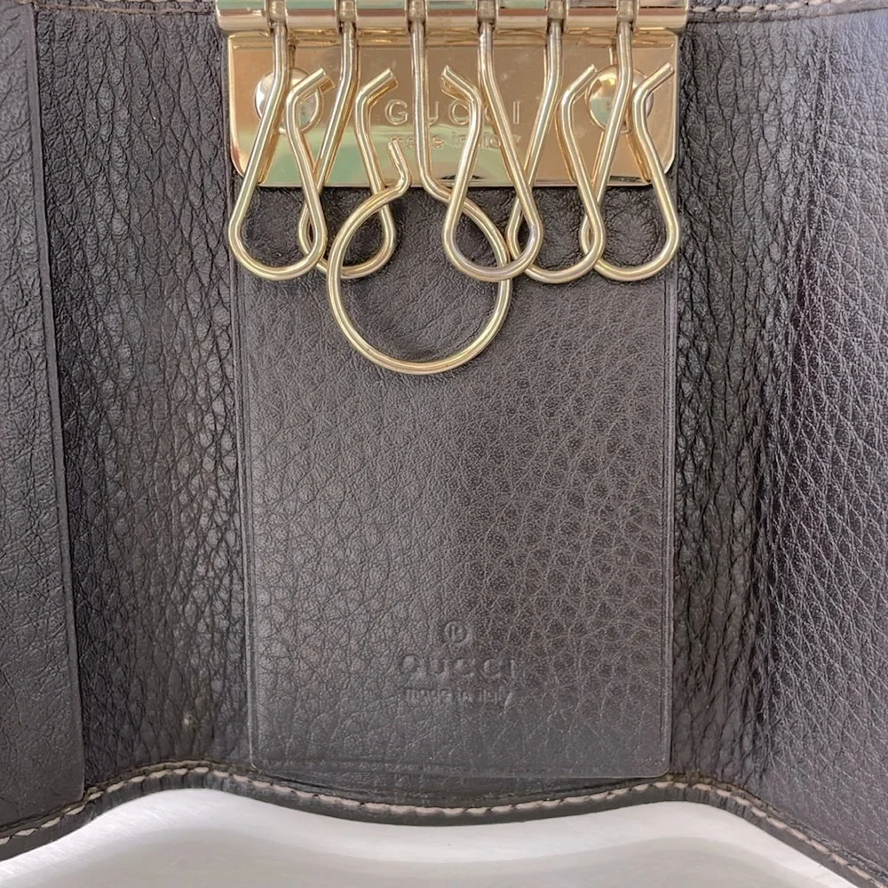Gucci Monogram Canvas 6 Ring‎ Key Holder